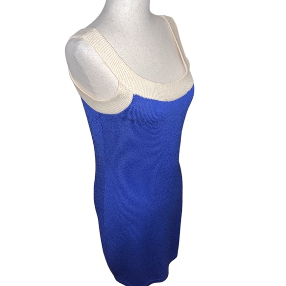 Vintage St. John Dress - Picture 3 of 5